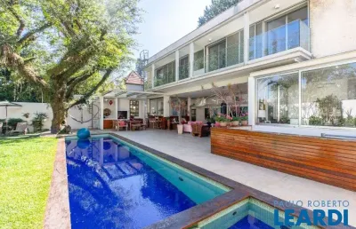 Casa com 4 quartos à venda na Granja Julieta, São Paulo 