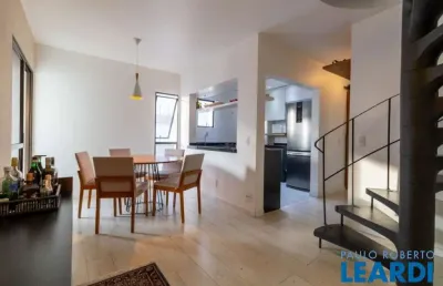 Cobertura com 1 quarto à venda em Moema, São Paulo 