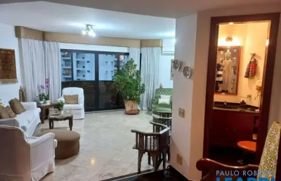 Apartamento com 3 quartos para alugar em Moema, São Paulo 