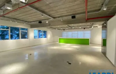 Sala comercial para alugar na Vila Olímpia, São Paulo 