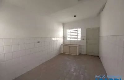 Casa com 3 quartos para alugar no Itaim Bibi, São Paulo 