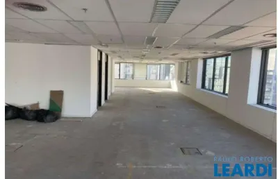 Ponto comercial para alugar na Vila Olímpia, São Paulo 