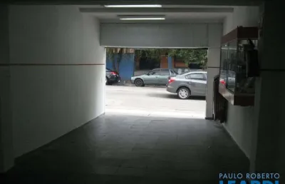 Ponto comercial à venda na Chácara Santo Antônio, São Paulo 