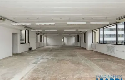 Sala comercial à venda no Brooklin, São Paulo 