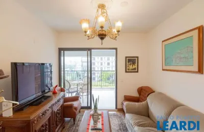 Apartamento com 3 quartos para alugar no Campo Belo, São Paulo 