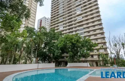 Apartamento com 3 quartos à venda no Alto da Boa Vista, São Paulo 