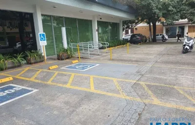 Casa comercial à venda na Chácara Santo Antônio, São Paulo 
