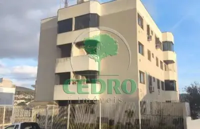 Apartamento com 2 quartos para alugar na rua caldre e fião, 603, santo antônio, porto alegre por r$ 1.950