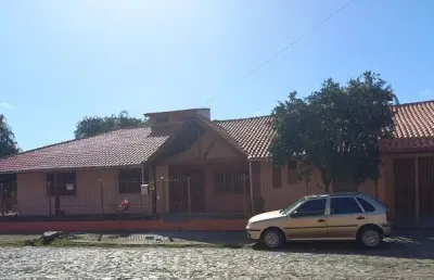 Casa de 192,05 m², com 03 dormitórios (sendo um deles uma suíte), para venda