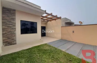 Opção de casa na praia de itapoá valor promocional, com 03 quartos, sala, cozinha, garagem ate 03 carros, localizada proximo ao centro comercial