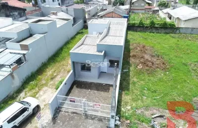 Ótima casa em alvenaria nova com 89,95m², com 03 dormitórios ( sendo 01 suíte),  localizada na região central - itapema do  norte