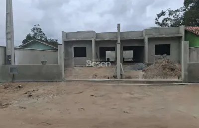 Excelnte imóvel com 96,00 m² de area construido no balneário rainha do mar
