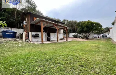 Casa à venda em florianópolis, ingleses do rio vermelho, com 2 quartos, com 60 m²