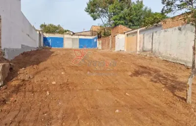 Terreno à venda no Jardim Ouro Verde, Bauru 