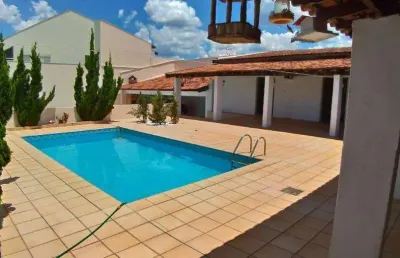 Casa com 3 quartos à venda na Vila Cardia, Bauru 