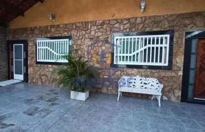 Casa com 2 quartos à venda na rua sertanista gilberto pinto francisco costa, tupi, praia grande, 110 m2 por r$ 450.000
