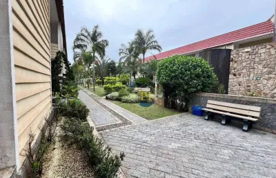 Sobrado com 3 dormitórios à venda, 152 m² por r$ 1.011.298,77 - mirim - praia grande/sp