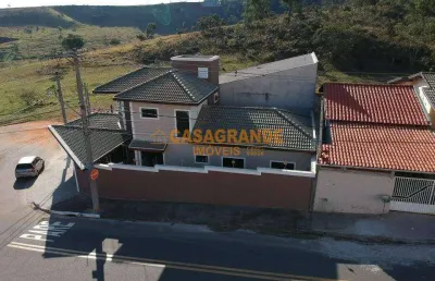 Casa com 03 quartos, 200m² no jardim santa júlia sjc