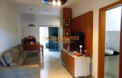 Casa com 2 quartos à venda no Jardim Califórnia, Jacareí 
