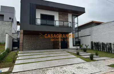 Casa/sobrado com 04 quartos, 198m² no condomínio residencial mantiqueira