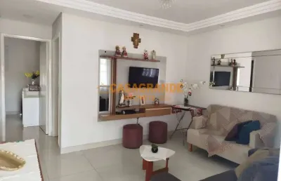 Casa reformada com 2 quartos à venda, 105m²,  vista verde