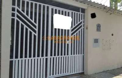 Casa com 2 quartos à venda no Jardim Maria Amélia, Jacareí 
