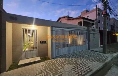 Casa com 3 quartos à venda no Jardim das Indústrias, São José dos Campos 
