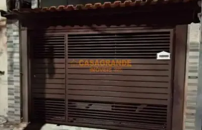 Casa/sobrado com 03 quartos, no  jardim das indústrias, sjc