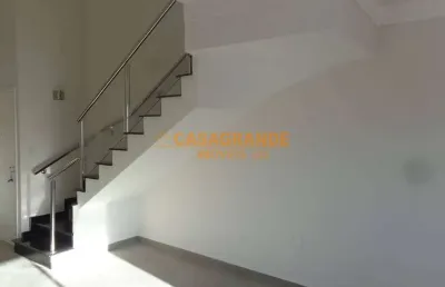 Apartamento com 03 quartos, no conjunto residencial trinta e um de março