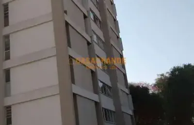 Apartamento com 03 quartos, no jardim são dimas  sjc