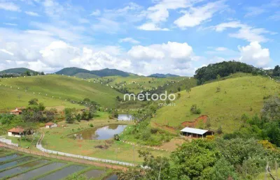 Sítio com 4 dormitórios à venda, 191000 m² por r$ 2.500.000 - itapeti - guararema - sp