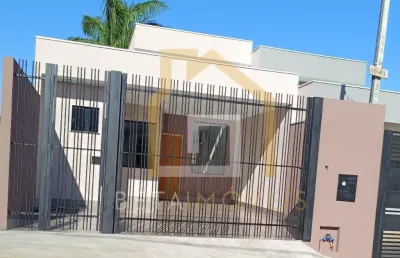 Casa com 3 quartos à venda na Avenida Marialva, 108, Jardim São Pedro, Marialva