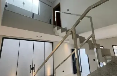 Casa com 3 quartos à venda na Rua Mário Zan, Jardim Itália, Maringá
