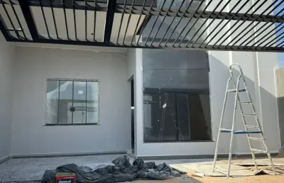 Casa com 3 quartos à venda na Rua 12, 110, Centro Cívico de Maringá, Maringá