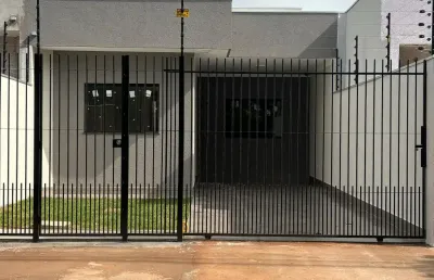 Casa com 3 quartos à venda na Avenida Universal, 120, Jardim Universal, Sarandi