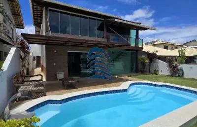 Casa moderna 7/4 sendo 5 suítes no melhor condomínio da praia do flamengo, com piscina, espaço gourmet, energia solar, nascente, 457 m² área útil, 356 m² área construída, 5 vagas, energia solar