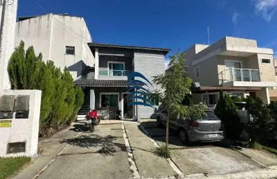 Excelente casa no condomínio solaris, localizado no bairro caji - lauro de freitas.