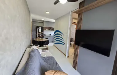 Apartamento quarto/sala com 34m2, cozinha com área de serviço, varanda ampla e uma suíte