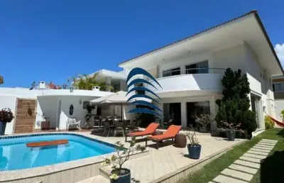 Linda casa em condomínio fechado a venda em vilas do atlântico na priscila dutra - condomínio palm ville - 5 quartos sendo 2 suítes com closet, área construída com 280 m2 e 400m2 de área de terre