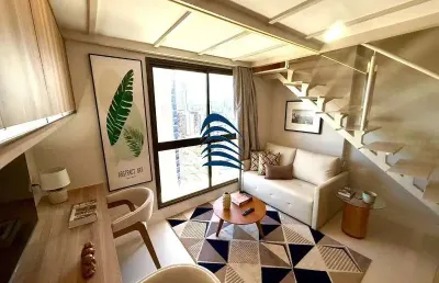 Studio aconchegante, finamente decorado, com mezanino, e localização nobre, no caminho das árvores.  próximo dos principais shoppings e rodoviária.