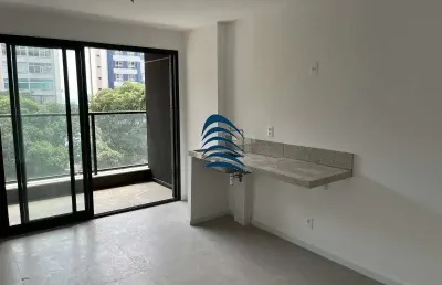 Alive corredor da vitória: viva o extraordinário. studio frontal com varanda e vista parcial para o mar!