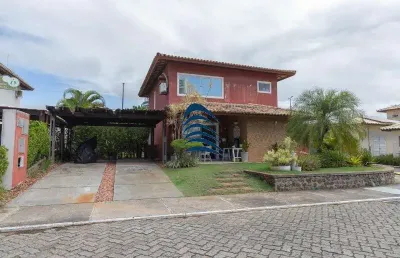 Excelente casa dentro de condomínio fechado em piatã