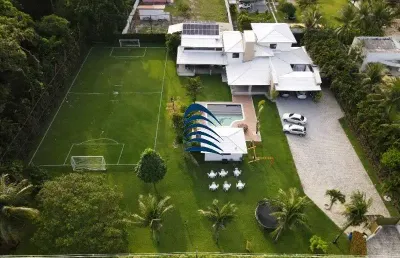 Casa em condomínio fechado com 4 quartos à venda na Avenida Santos Dumont, Portão, Lauro de Freitas