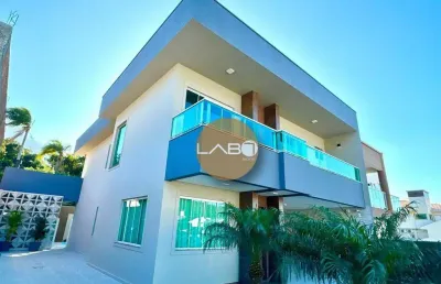 Casa a venda em condomínio fechado na praia de fora