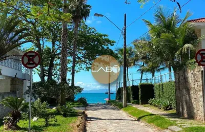 Apartamento 2 dormitórios sendo 2 suítes a 1 minuto da praia