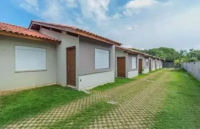 Casa com 2 dormitórios para alugar, 47 m² por r$ 1.340/mês - ponta grossa - port