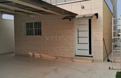 Sobrado à venda em campinas no bairro parque da fazenda, com 3 quartos sendo 2 suites.