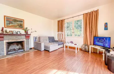 Casa com 3 dormitórios à venda, 200 m² por r$ 1.150.000,00 - golfe - teresópolis/rj