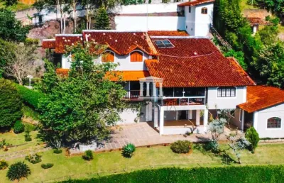 Casa com 5 dormitórios à venda, 411 m² por r$ 2.800.000,00 - panorama - teresópolis/rj