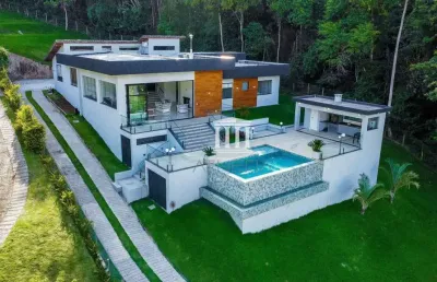 Casa à venda, 361 m² por r$ 2.900.000,00 - sebastiana - teresópolis/rj